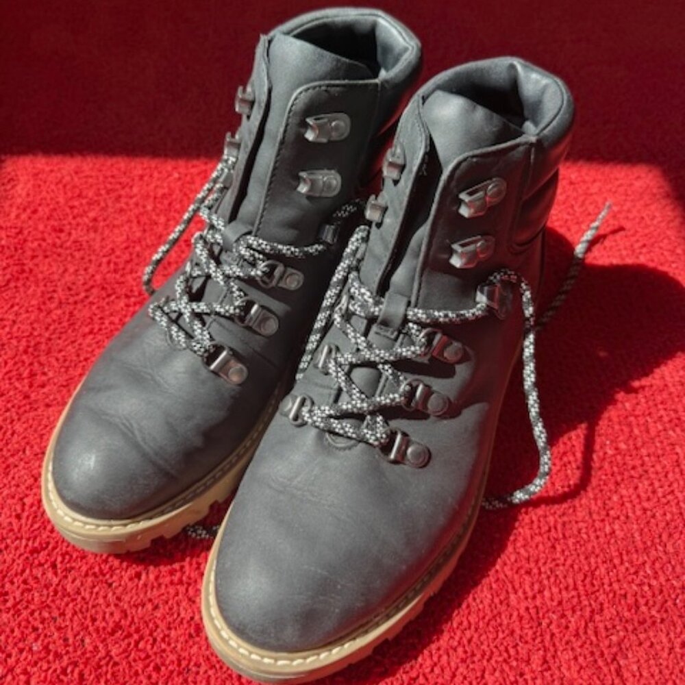 Universal Thread Black Lace Up Boot - Womens Size 7